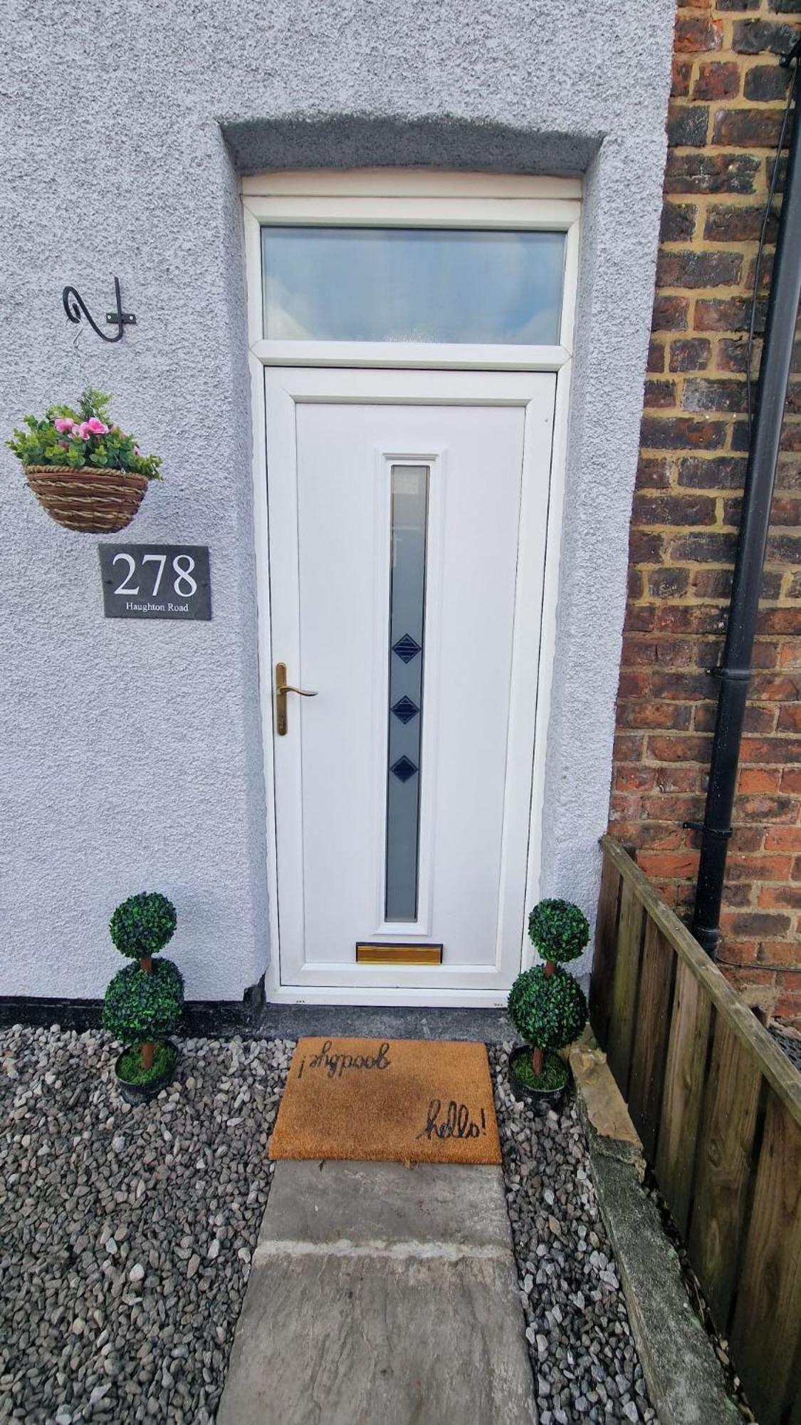 Cosy Home Perfect For Families And Contractors With Free Parking Darlington  Exterior photo
